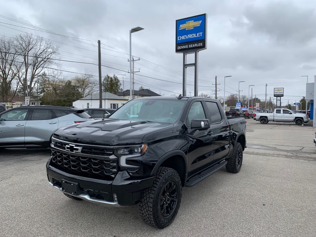 2023 Chevrolet Silverado 1500 ZR2 Crew Cab 4WD