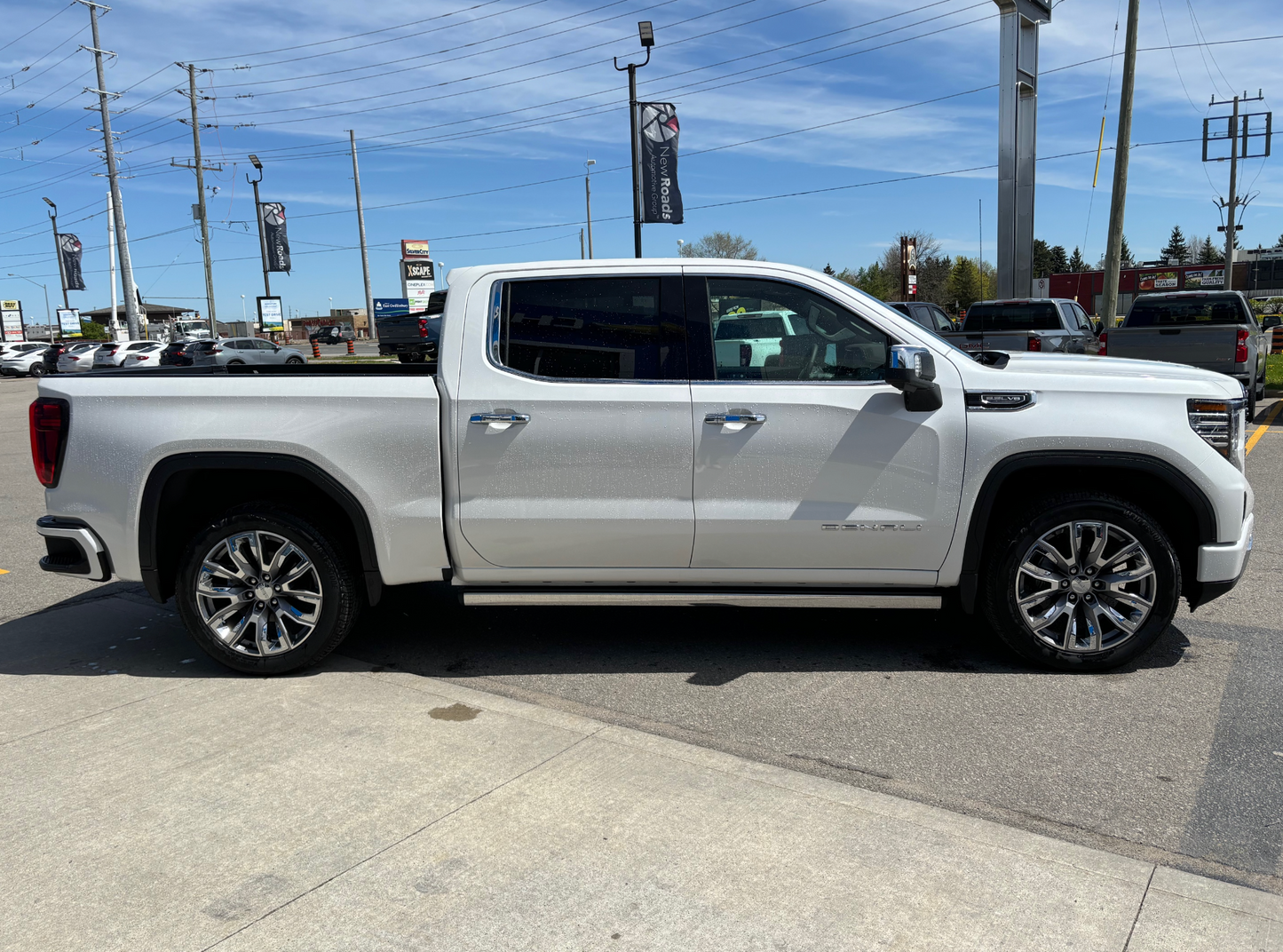 2023 Sierra 1500 Denali 3.0L (White)